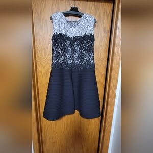 NEW Tadashi Shoji Pintuck Lace Neoprene Fit and Flare Midi Dress